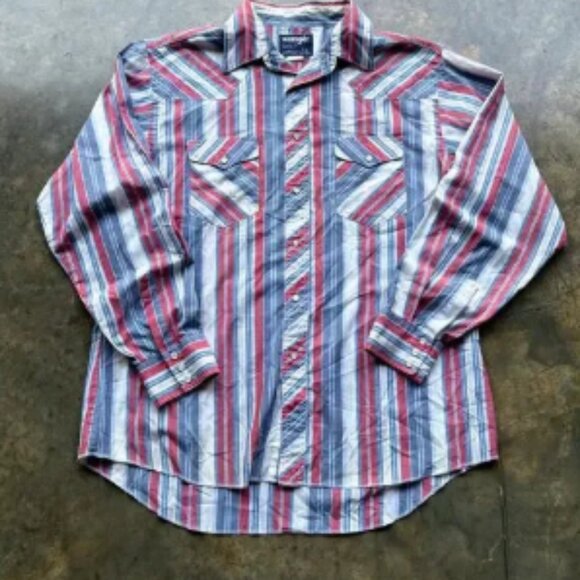 Beautiful Vintage Wrangler Western Pearl snap shirt - Picture 1 of 5